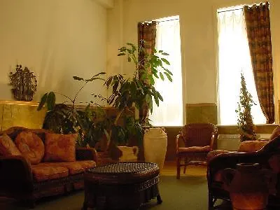 Hotel Du Jardin - Par Les Lofts Vieux-Quebec 3*, Quebec City Canada